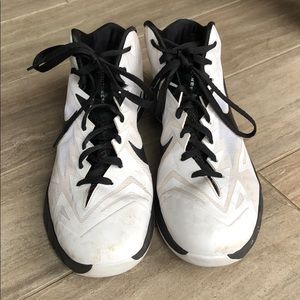 Lunarlon tennis shoes